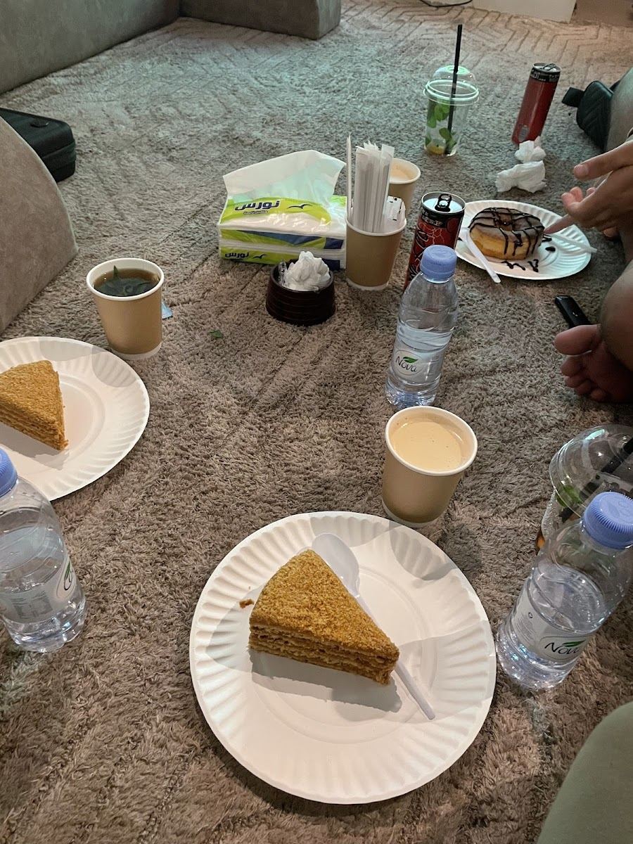 صورة من بلس كافيه